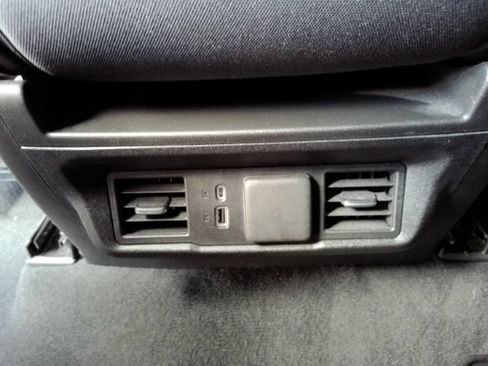 Used 2025 Chevrolet Silverado 1500 LT w/ Convenience Package II RWD image 26