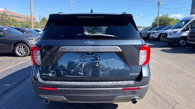 Certified 2023 Ford Explorer XLT w/ Equipment Group 202A AWD/4WD image 7