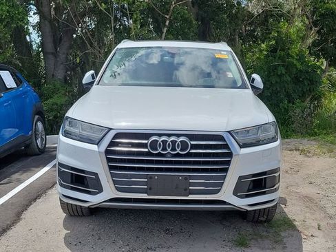 Used 2017 Audi Q7 3.0T Premium Plus w/ Premium Plus Package AWD/4WD image 2