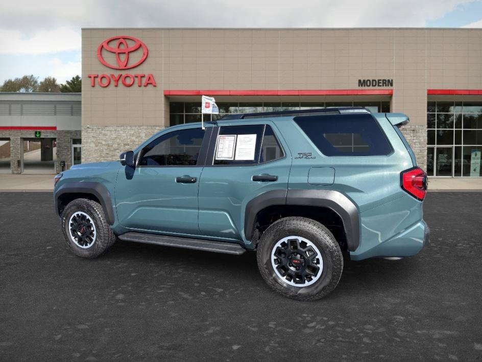 Certified 2026 Toyota 4Runner TRD Off-Road Premium AWD/4WD image 5
