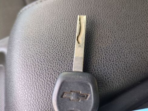 Used 2021 Chevrolet Silverado 2500 Custom w/ Custom Value Package image 32