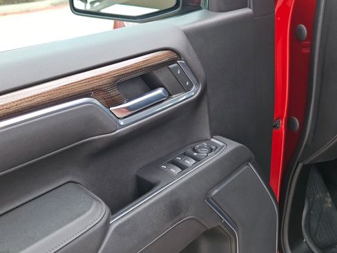 Certified 2023 Chevrolet Silverado 1500 LT w/ Z71 Off-Road Package image 12