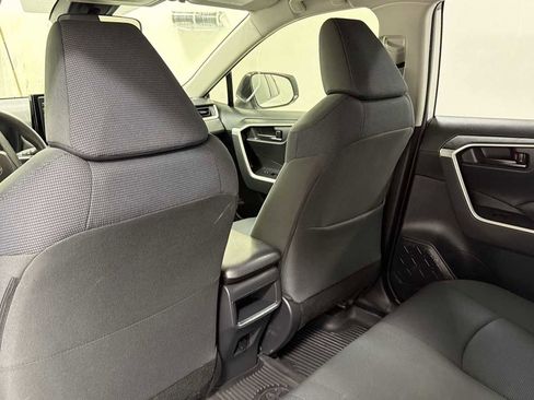 Certified 2020 Toyota RAV4 LE w/ All Weather Liner Package AWD/4WD image 24