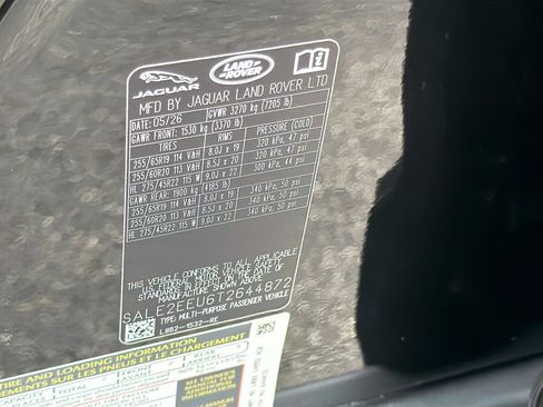 New 2026 Land Rover Defender 110 X-Dynamic SE AWD/4WD image 44