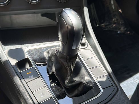 Used 2019 Volkswagen Jetta S w/ Driver Assistance Package FWD image 20