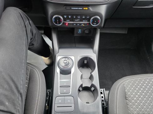 Certified 2023 Ford Escape Active AWD/4WD image 13