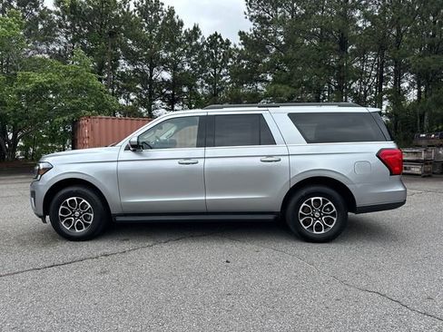 Certified 2024 Ford Expedition Max XLT AWD/4WD image 4