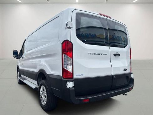 Used 2024 Ford Transit 250 Low Roof w/ Exterior Upgrade Package image 5
