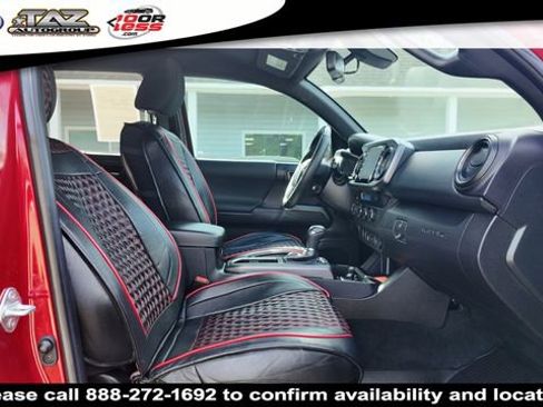 Used 2023 Toyota Tacoma TRD Off-Road AWD/4WD image 10