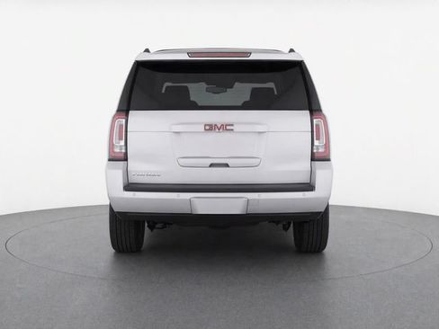 Used 2017 GMC Yukon SLT AWD/4WD image 7