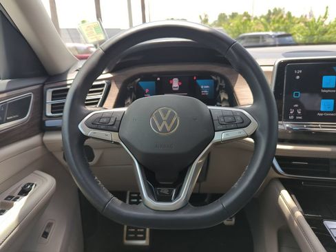 Certified 2026 Volkswagen Atlas SEL Premium R-Line AWD/4WD image 26