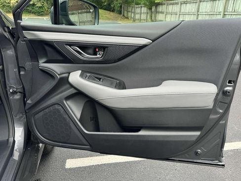 Certified 2025 Subaru Outback Premium image 8