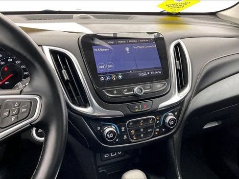 Used 2023 Chevrolet Equinox Premier AWD/4WD image 5
