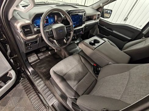 Used 2024 Ford F150 XL RWD image 4