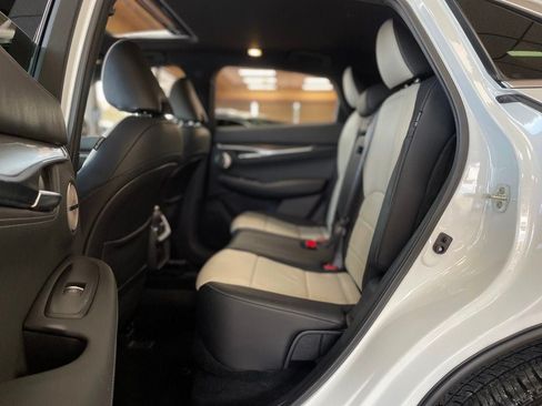 Used 2023 INFINITI QX55 Essential AWD/4WD image 23