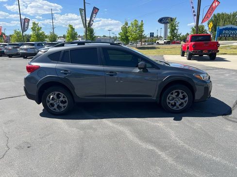 Used 2022 Subaru Crosstrek 2.5i Sport w/ Moonroof Package AWD/4WD image 7