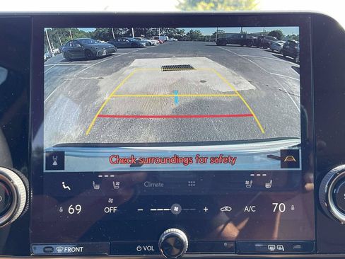 Used 2025 Lexus NX 250 FWD w/ Towing Package (2000 Lbs) image 37