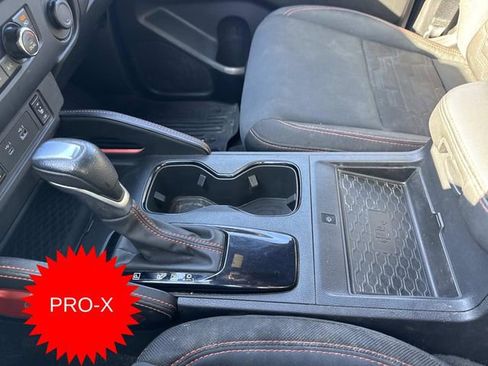 Used 2022 Nissan Frontier PRO-4X image 19