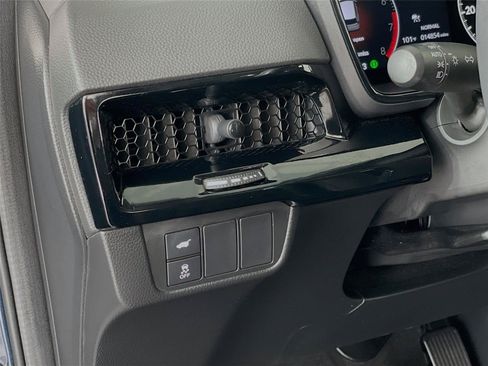 Used 2025 Honda CR-V EX-L image 14