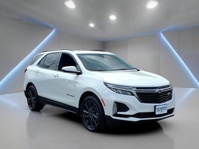 Used 2022 Chevrolet Equinox RS w/ RS Leather Package
