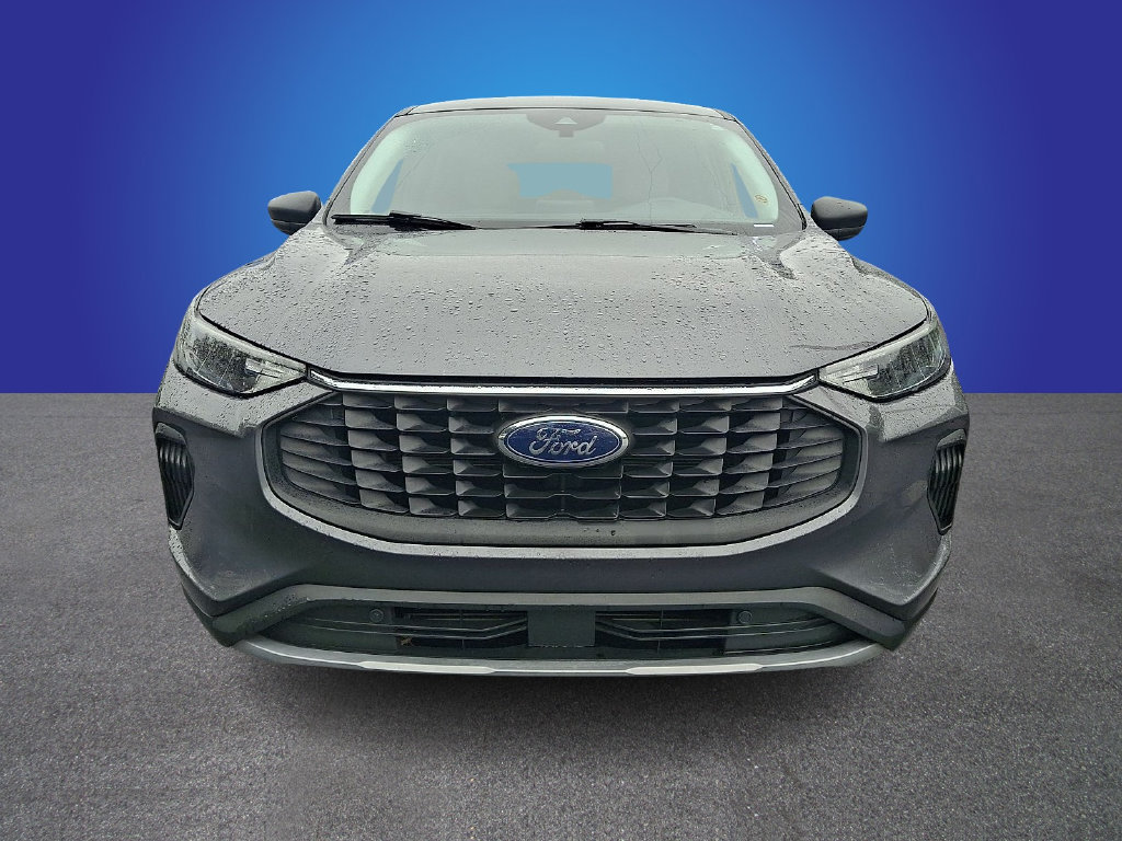 Used 2025 Ford Escape Active AWD/4WD image 2