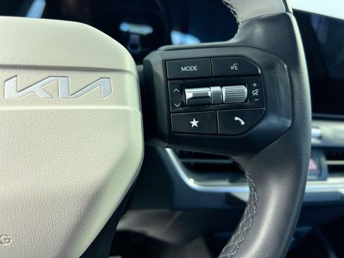 Certified 2025 Kia K4 GT-Line image 17