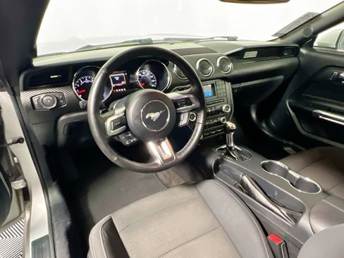 Used 2016 Ford Mustang Convertible w/ Equipment Group 051A image 30