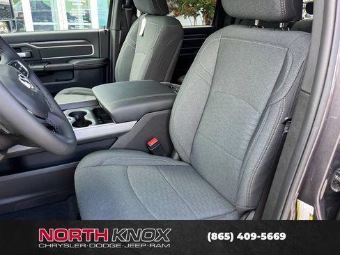 New 2026 RAM 3500 Big Horn AWD/4WD image 4
