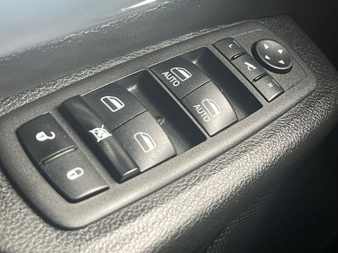 Used 2024 RAM 1500 Big Horn image 7