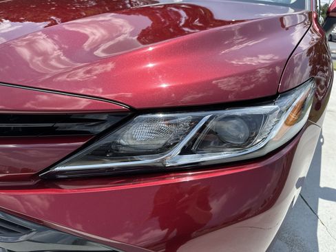 Certified 2020 Toyota Camry LE FWD image 6