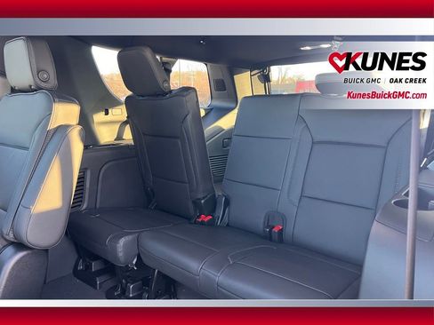 New 2026 GMC Yukon XL Denali w/ Sun & Power Step Package image 9