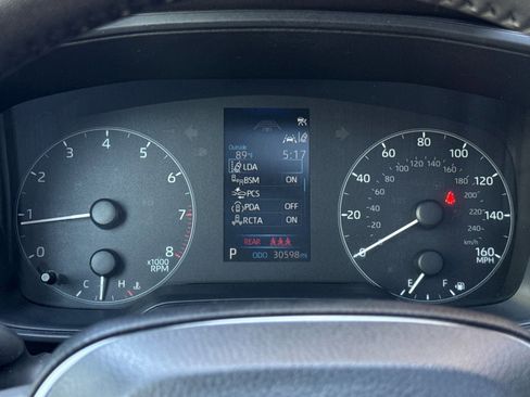 Used 2023 Toyota Corolla SE w/ SE Premium Package FWD image 27