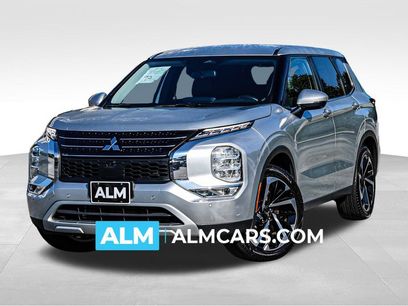 Used 2024 Mitsubishi Outlander SE