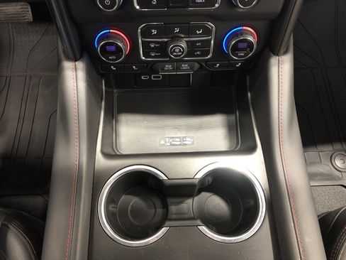 Used 2022 Chevrolet Tahoe RST w/ Sport Performance Package image 23