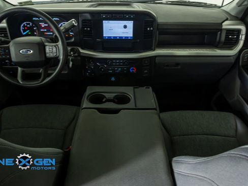 Used 2024 Ford F250 XL w/ STX Appearance Package AWD/4WD image 25