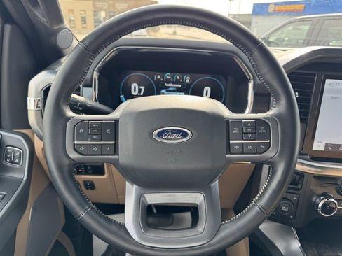 Used 2023 Ford F150 Lariat image 23