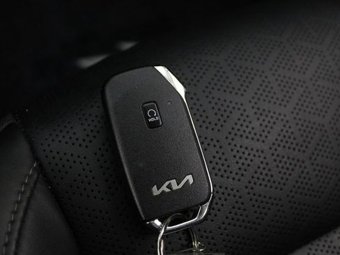 Used 2023 Kia Sorento SX AWD/4WD image 33