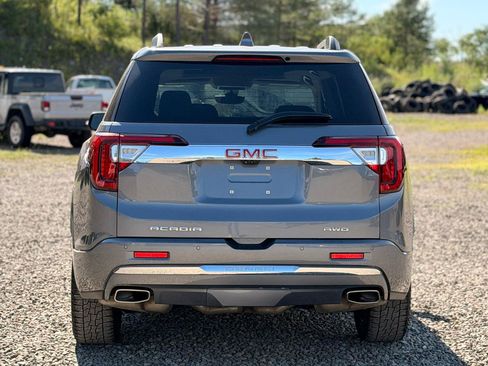 Used 2022 GMC Acadia Denali w/ GMC Pro Grade Package AWD/4WD image 6