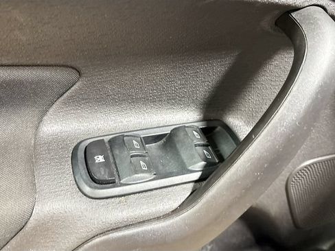 Used 2017 Ford Fiesta SE FWD image 15