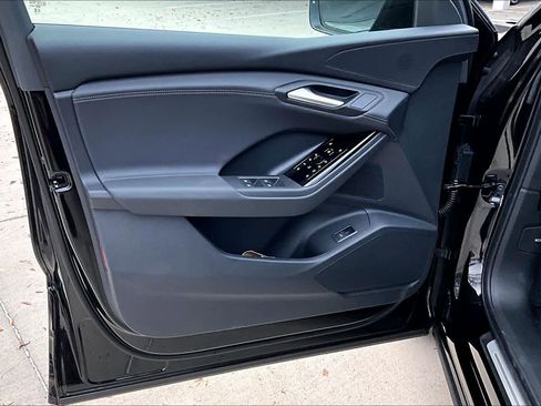 New 2025 Audi Q6 e-tron Premium AWD/4WD image 10