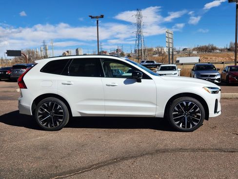 New 2026 Volvo XC60 B5 Ultra w/ Protection Package Premier image 23