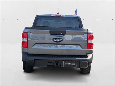 New 2025 Ford Maverick XLT w/ XLT Luxury Package image 7