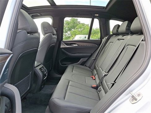 Used 2021 BMW X3 xDrive30i w/ Convenience Package image 13