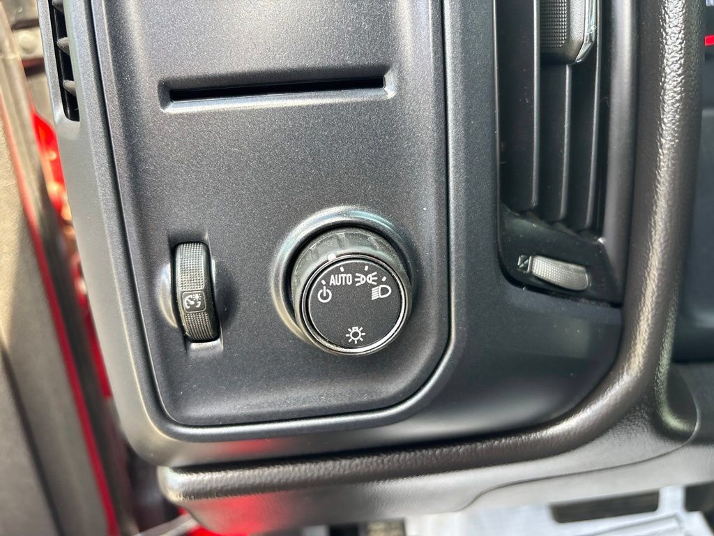 Used 2018 GMC Sierra 1500 4x4 Double Cab image 19