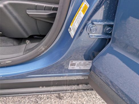 New 2026 Chevrolet Equinox LT w/ Midnight Edition FWD image 11