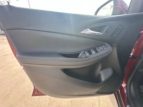 Certified 2024 Buick Encore GX Avenir image 55