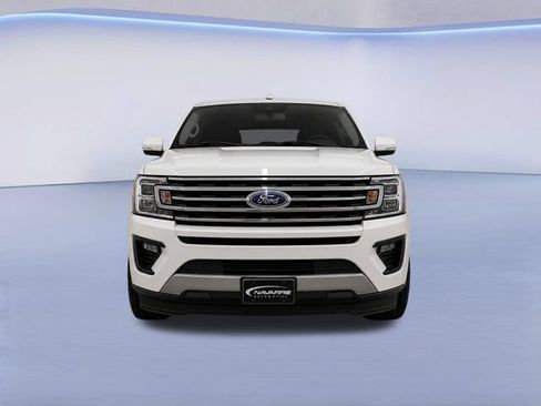 Used 2021 Ford Expedition XLT RWD image 2