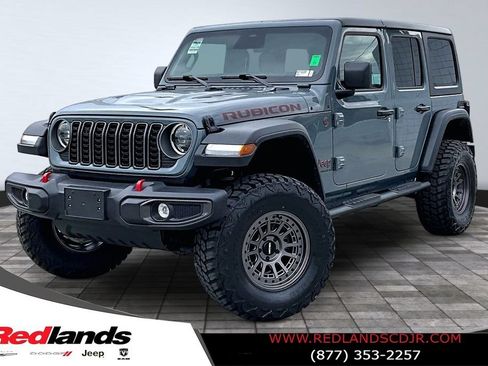 Certified 2025 Jeep Wrangler Unlimited Rubicon w/ Convenience Group AWD/4WD image 1