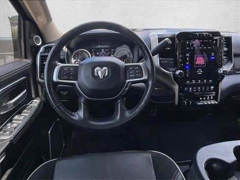Used 2019 RAM 3500 Laramie AWD/4WD image 7