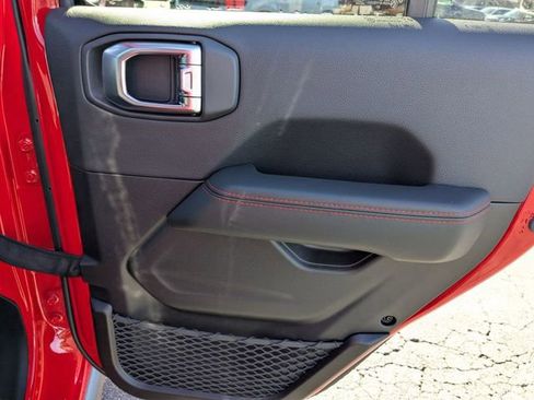 New 2026 Jeep Wrangler Unlimited Rubicon 392 image 36